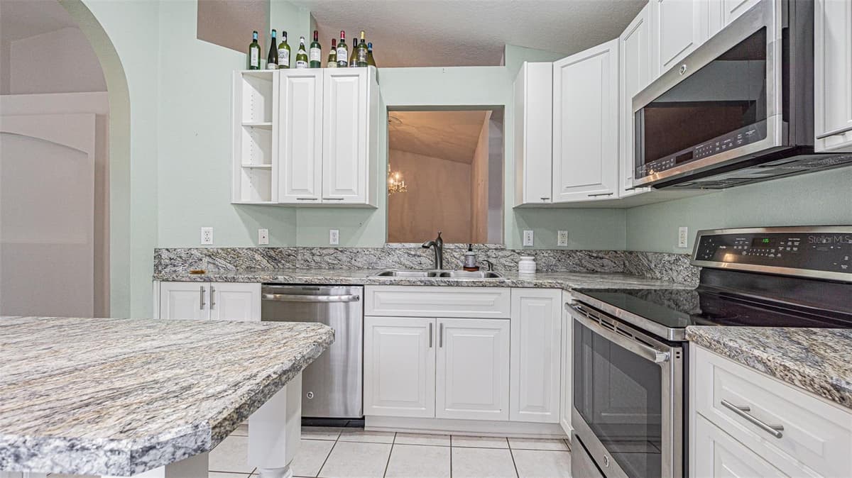 34833 DOUBLE EAGLE COURT — photo 8 of 35
