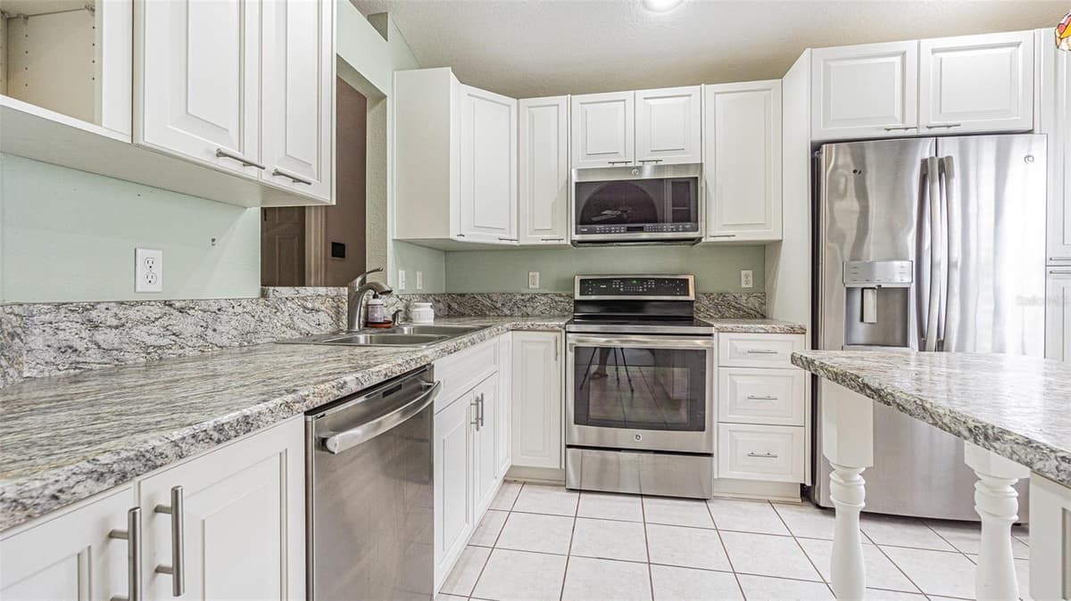 34833 DOUBLE EAGLE COURT — photo 5 of 35