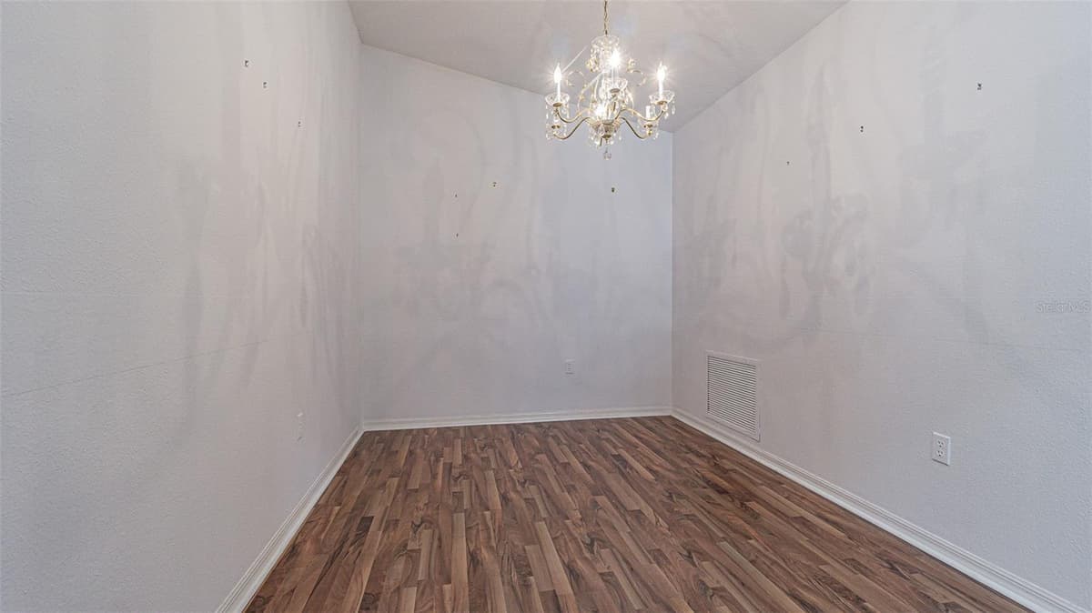 34833 DOUBLE EAGLE COURT — photo 10 of 35