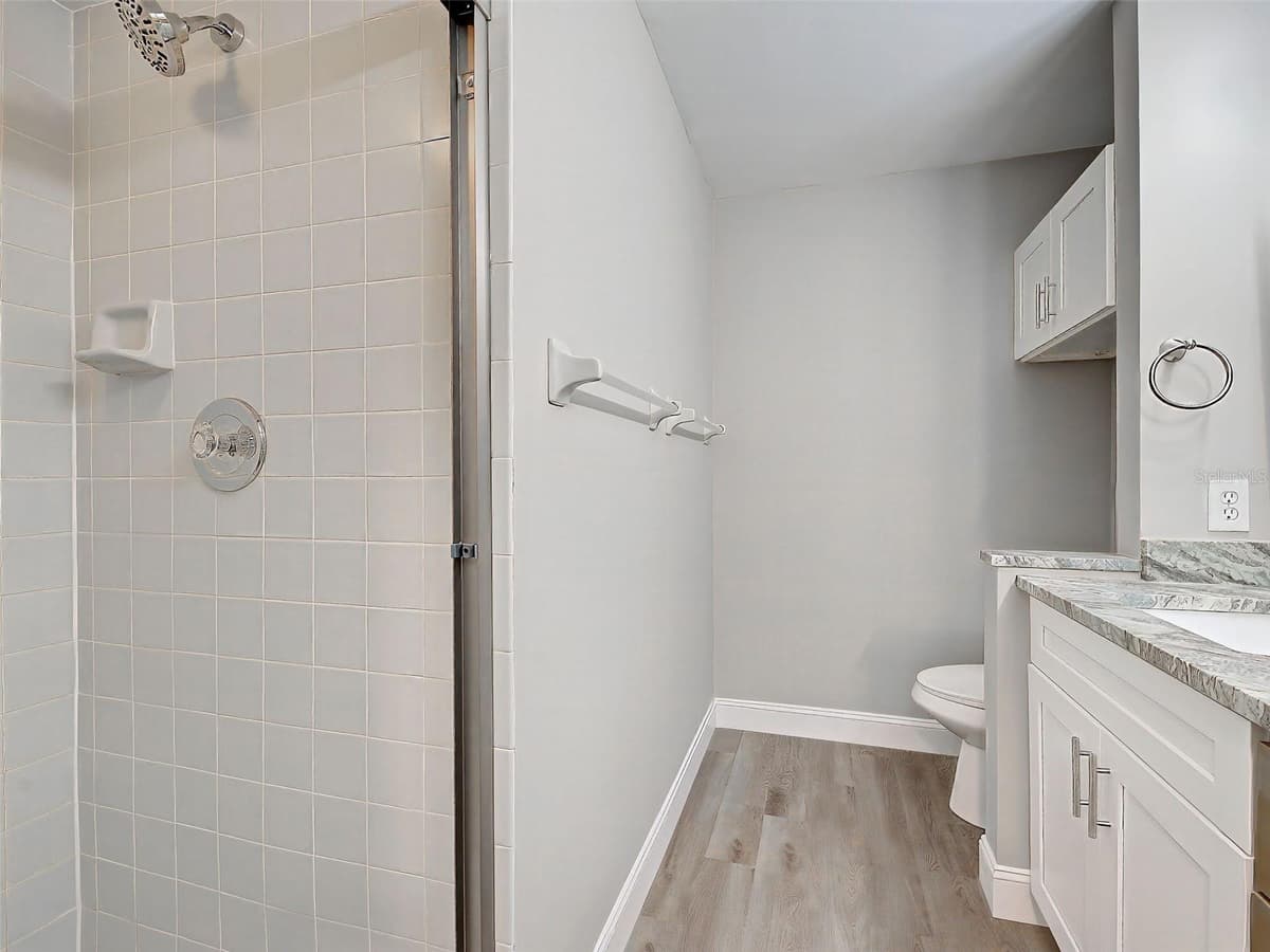 429 CERROMAR LANE — photo 26 of 47