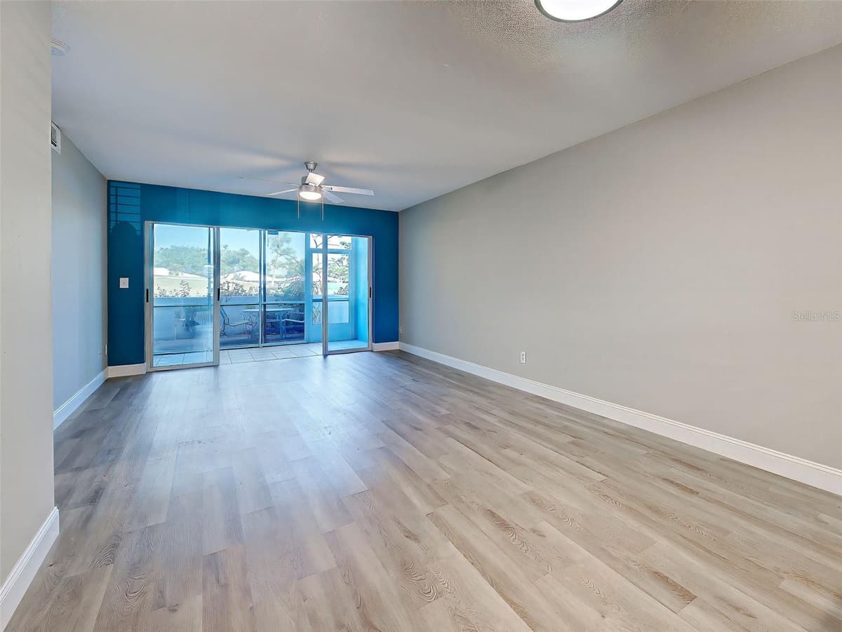 429 CERROMAR LANE — photo 6 of 47