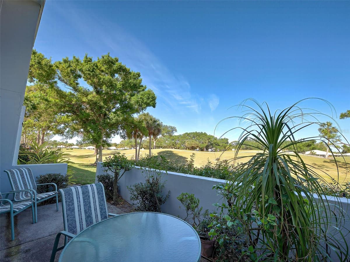 429 CERROMAR LANE — photo 35 of 47