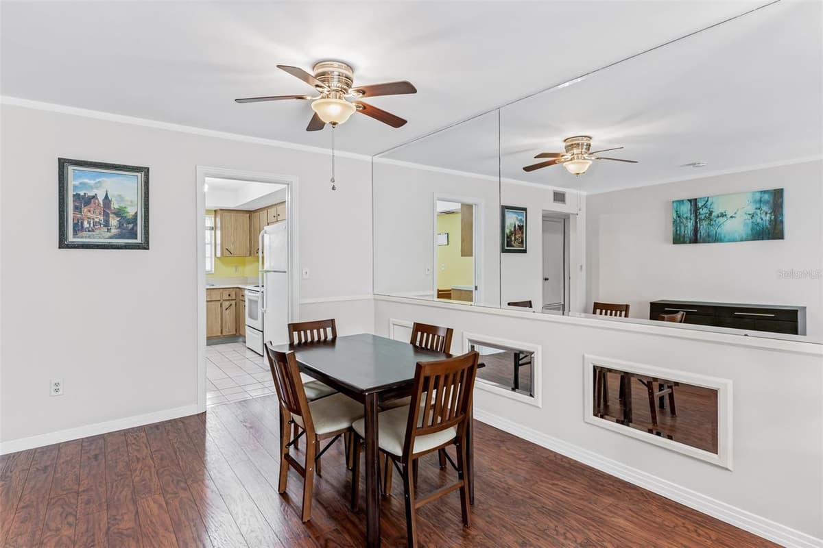 147 BLUFF VIEW DRIVE — photo 5 of 48
