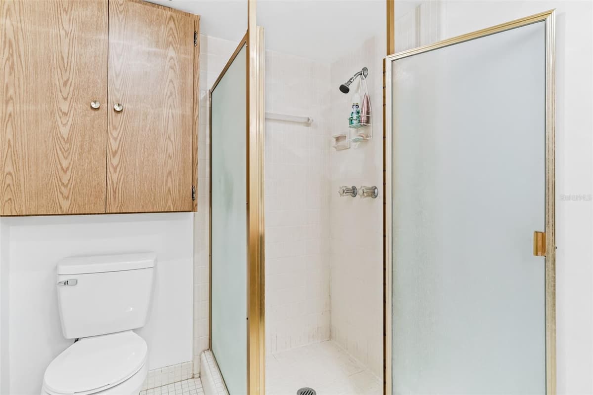 147 BLUFF VIEW DRIVE — photo 21 of 48