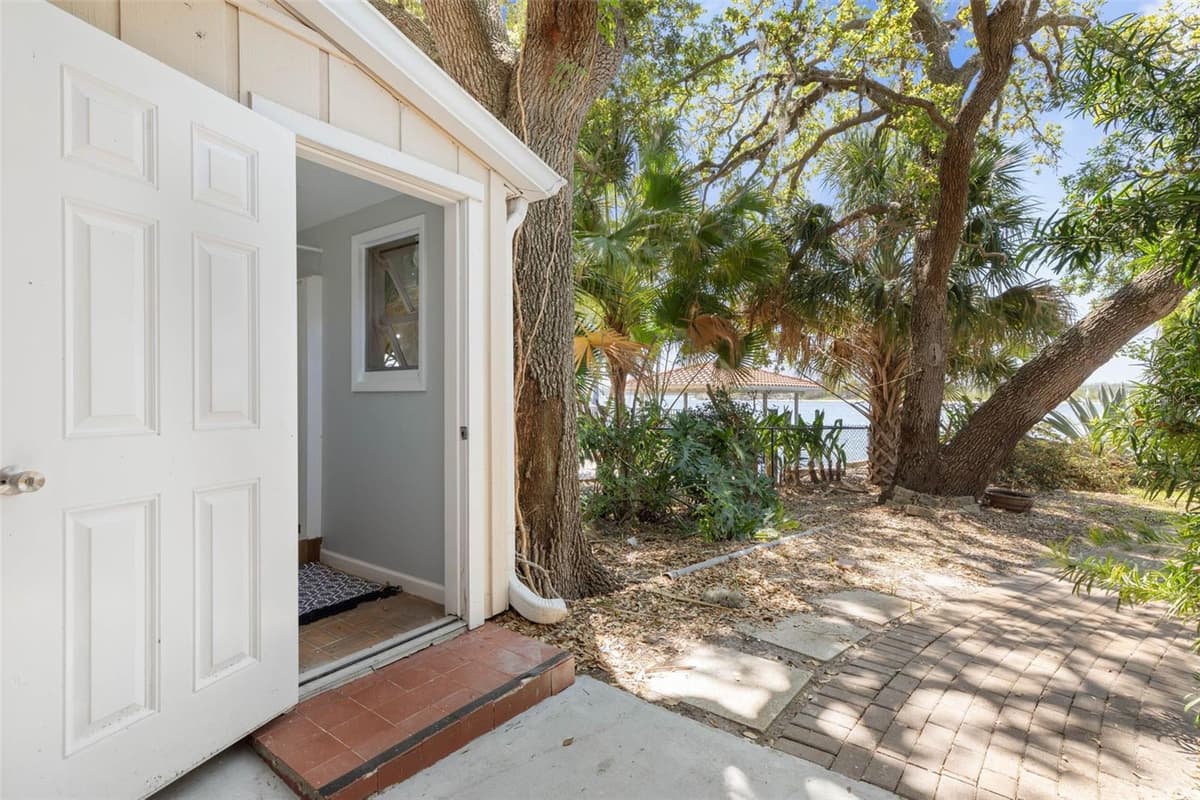 2260 JOHN ANDERSON DRIVE — photo 48 of 84