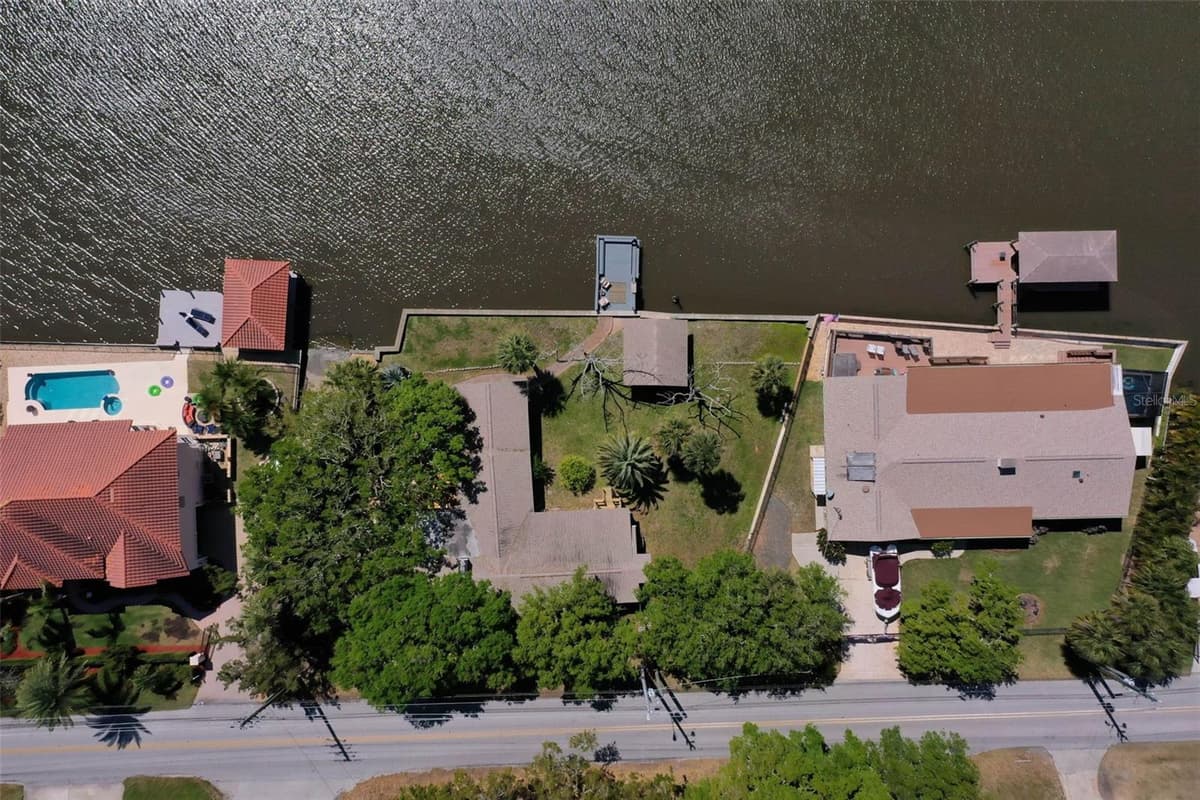 2260 JOHN ANDERSON DRIVE — photo 80 of 84