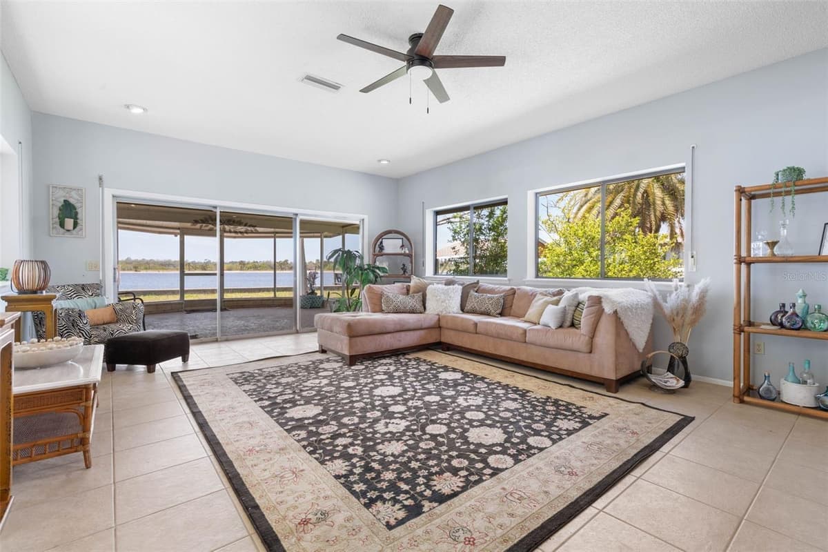 2260 JOHN ANDERSON DRIVE — photo 19 of 84
