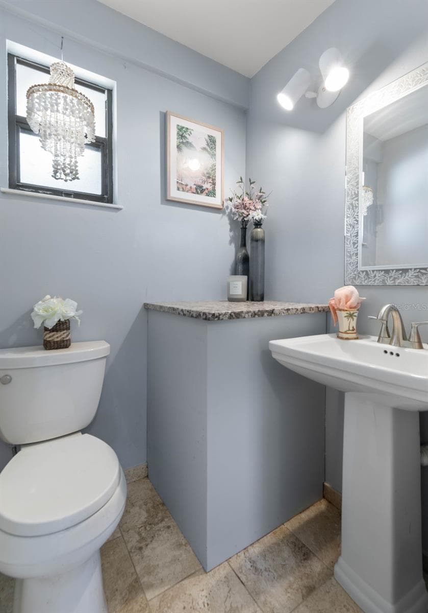 2260 JOHN ANDERSON DRIVE — photo 45 of 84