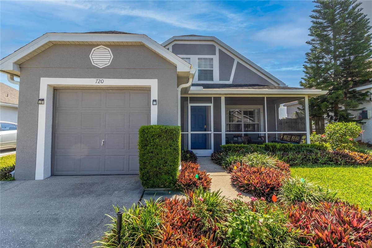 720 BELVOIR DRIVE — photo 1 of 38