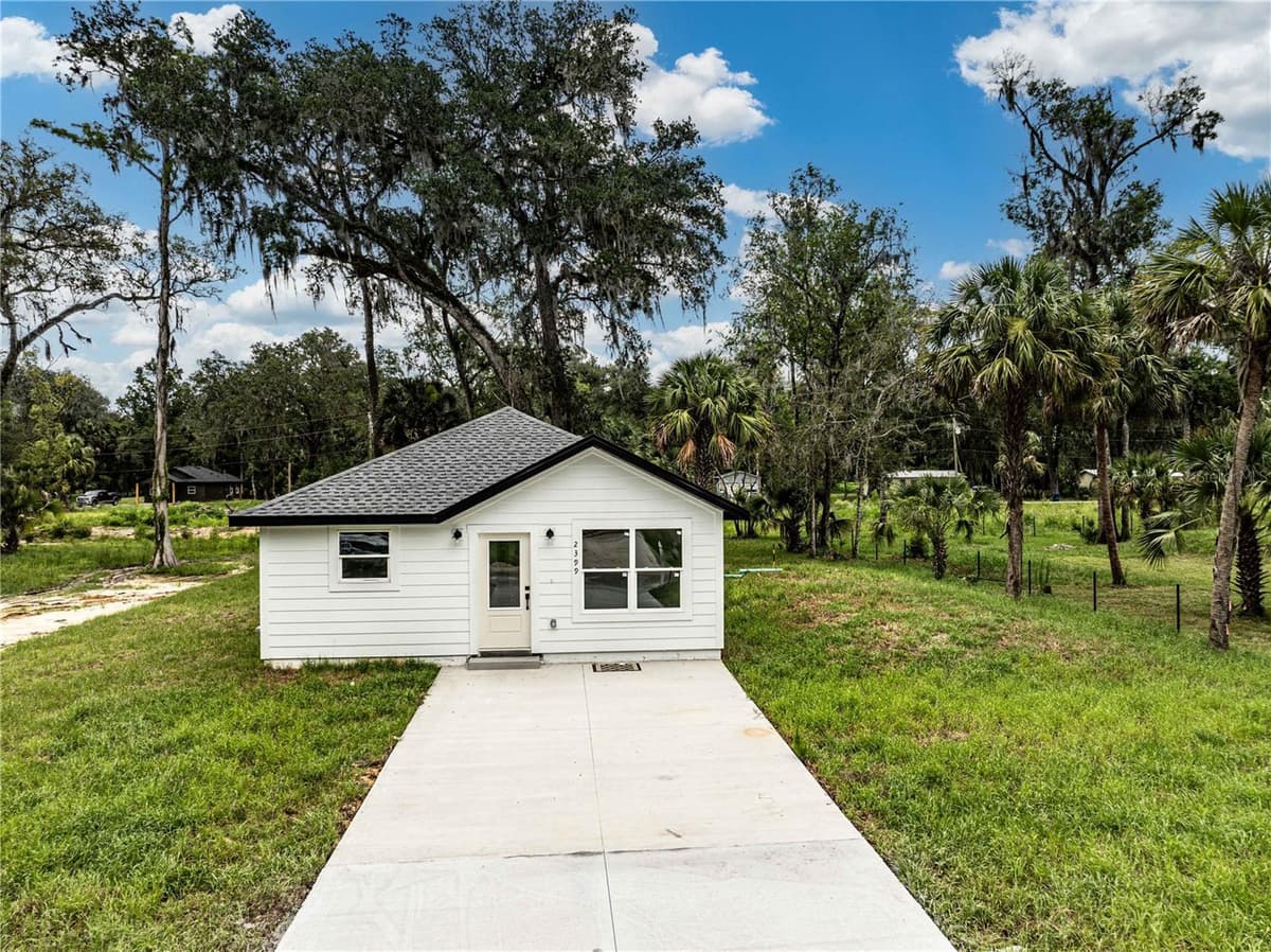 2399 CR 423 — photo 2 of 21