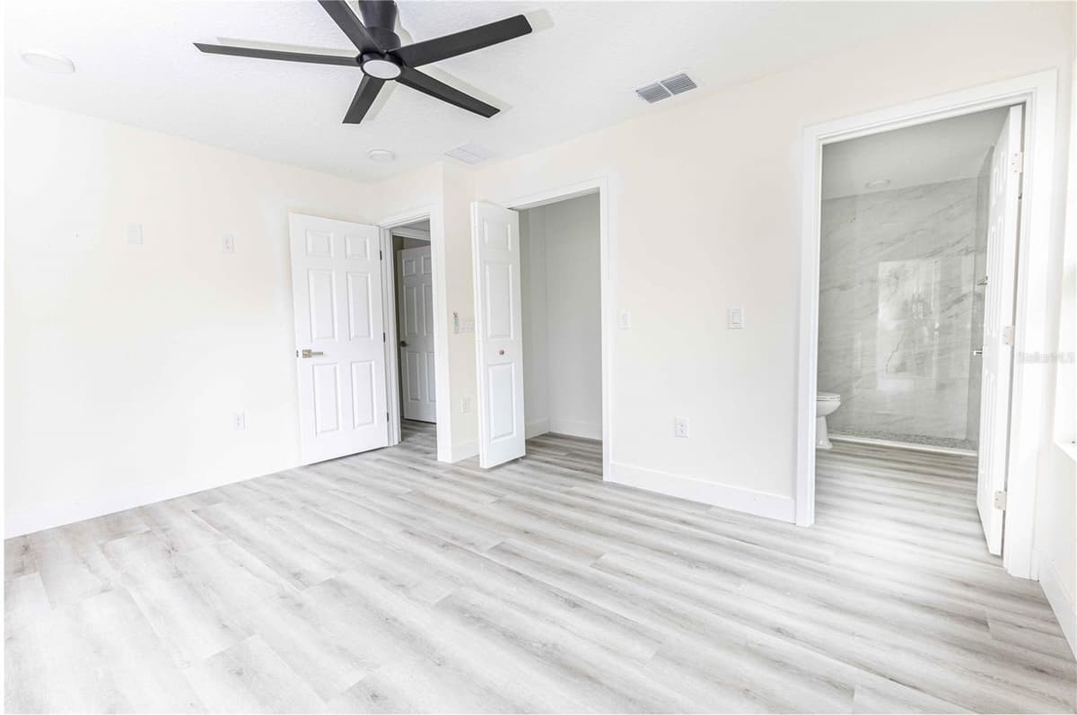 2399 CR 423 — photo 17 of 21
