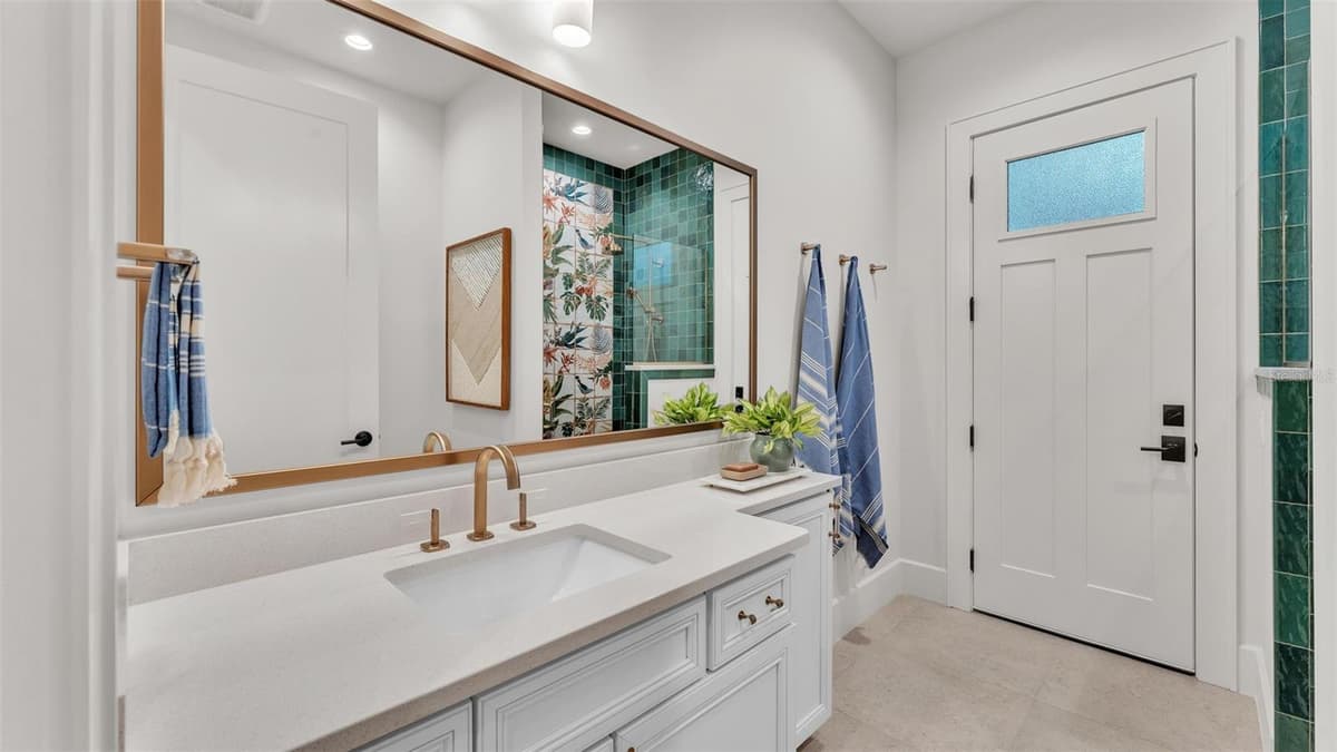 5472 SHOREVIEW DRIVE — photo 68 of 100