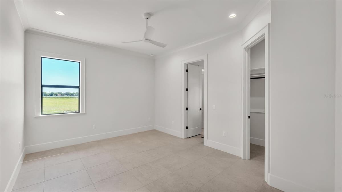 5472 SHOREVIEW DRIVE — photo 76 of 100