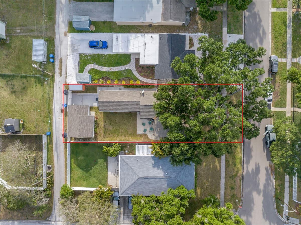 712 43RD AVENUE — photo 42 of 51