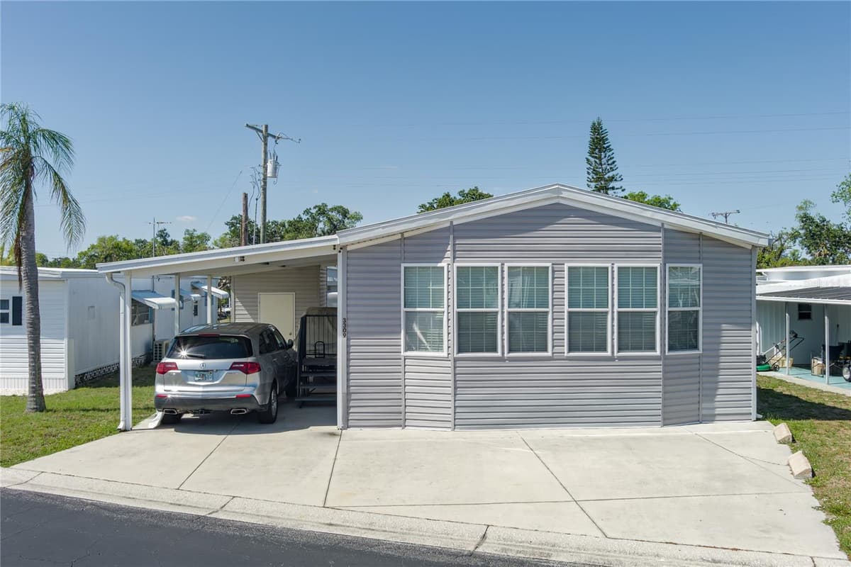 3309 BERNADETTE DRIVE — photo 3 of 18