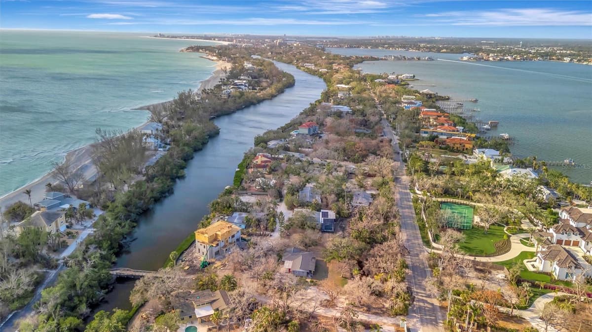8555 HERON LAGOON CIRCLE — photo 14 of 28