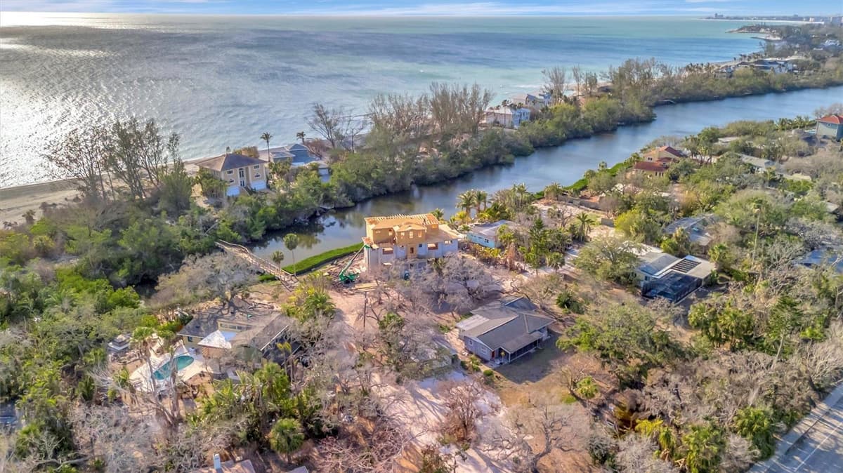 8555 HERON LAGOON CIRCLE — photo 17 of 28