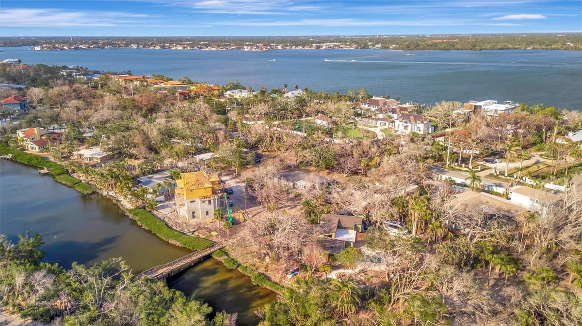 8555 HERON LAGOON CIRCLE — photo 16 of 28