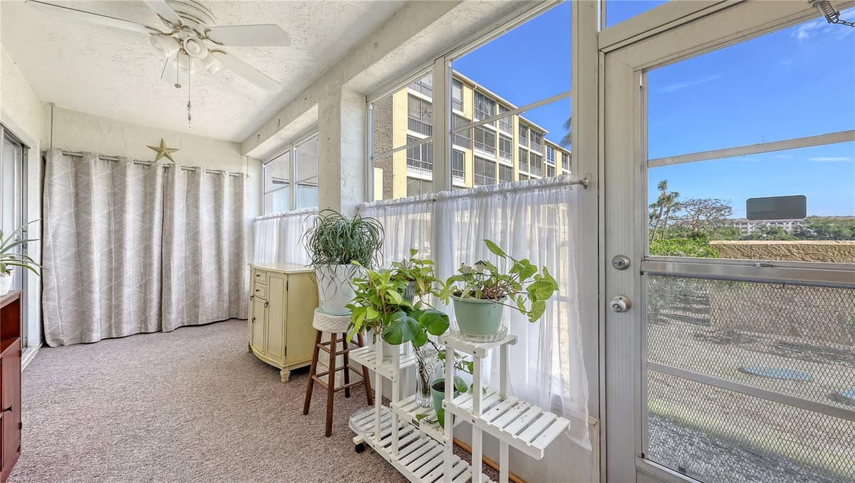 3845 LAKE BAYSHORE DRIVE — photo 24 of 37