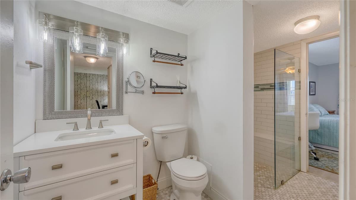 3845 LAKE BAYSHORE DRIVE — photo 20 of 37