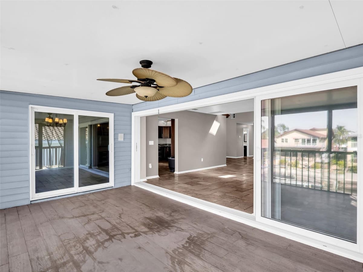 6241 BAYSIDE DRIVE — photo 15 of 78