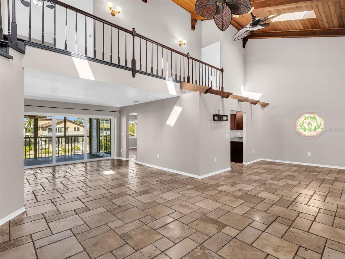 6241 BAYSIDE DRIVE — photo 8 of 78