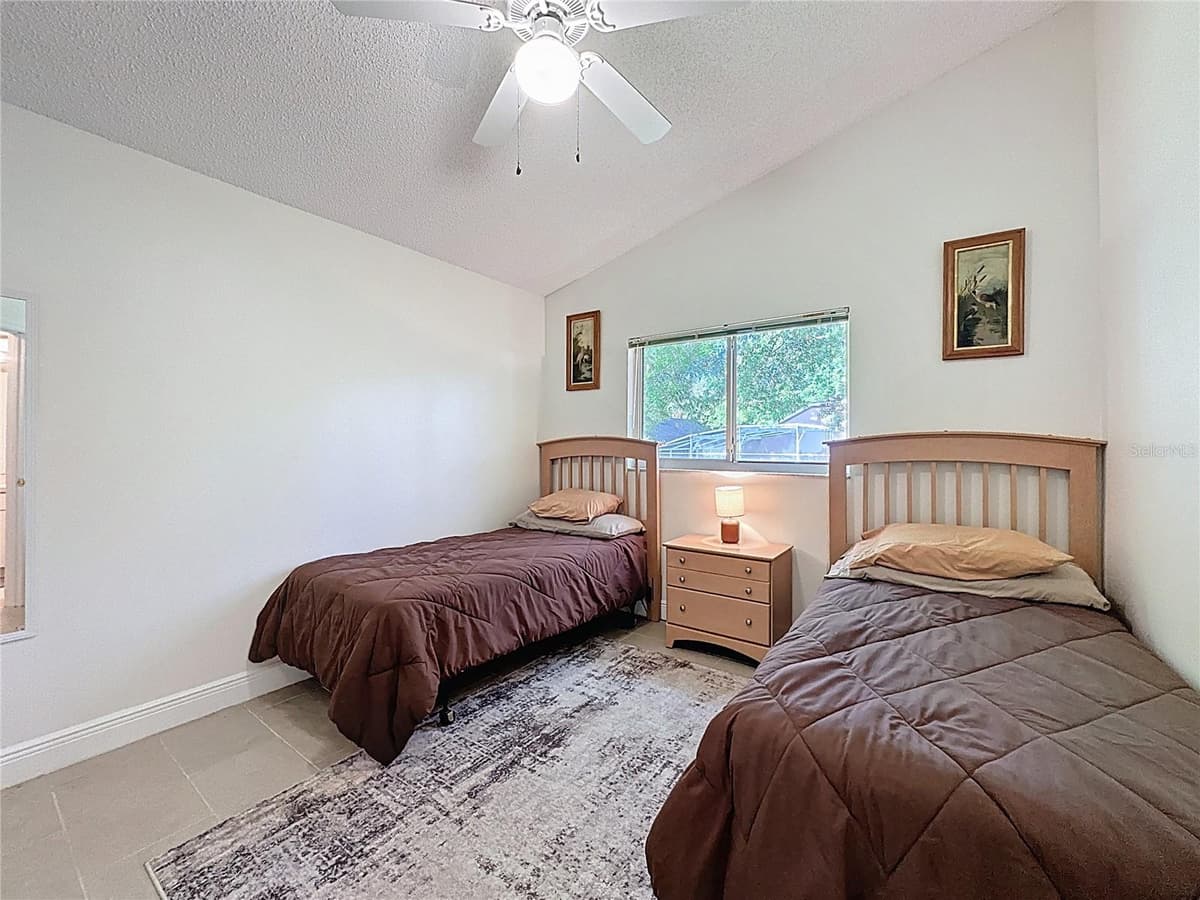 3684 EVERSHOLT STREET — photo 24 of 65