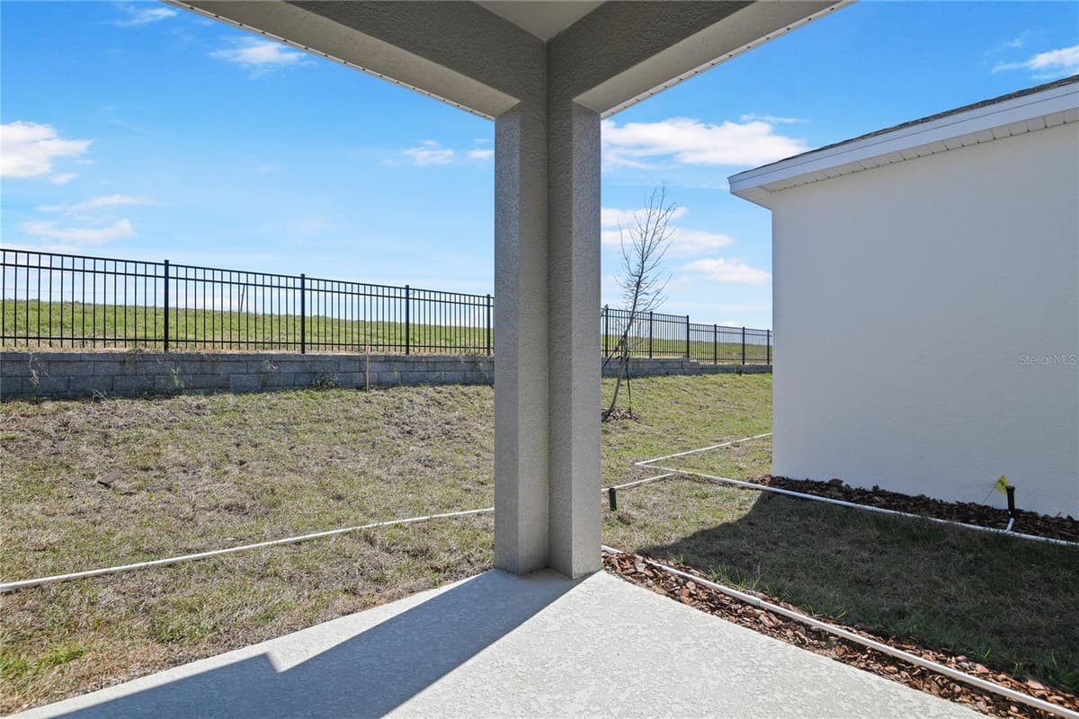 6373 CLOVER STREET — photo 13 of 19