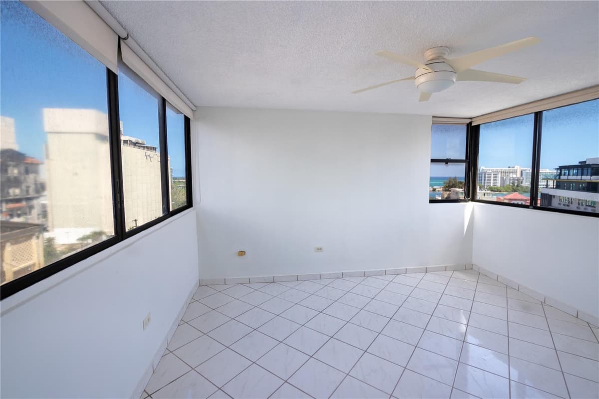 610 AVE. MIRAMAR — photo 11 of 16