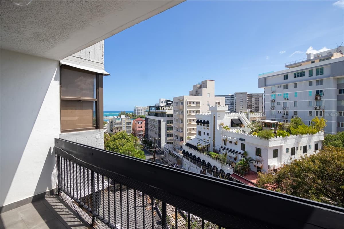 610 AVE. MIRAMAR — photo 8 of 16