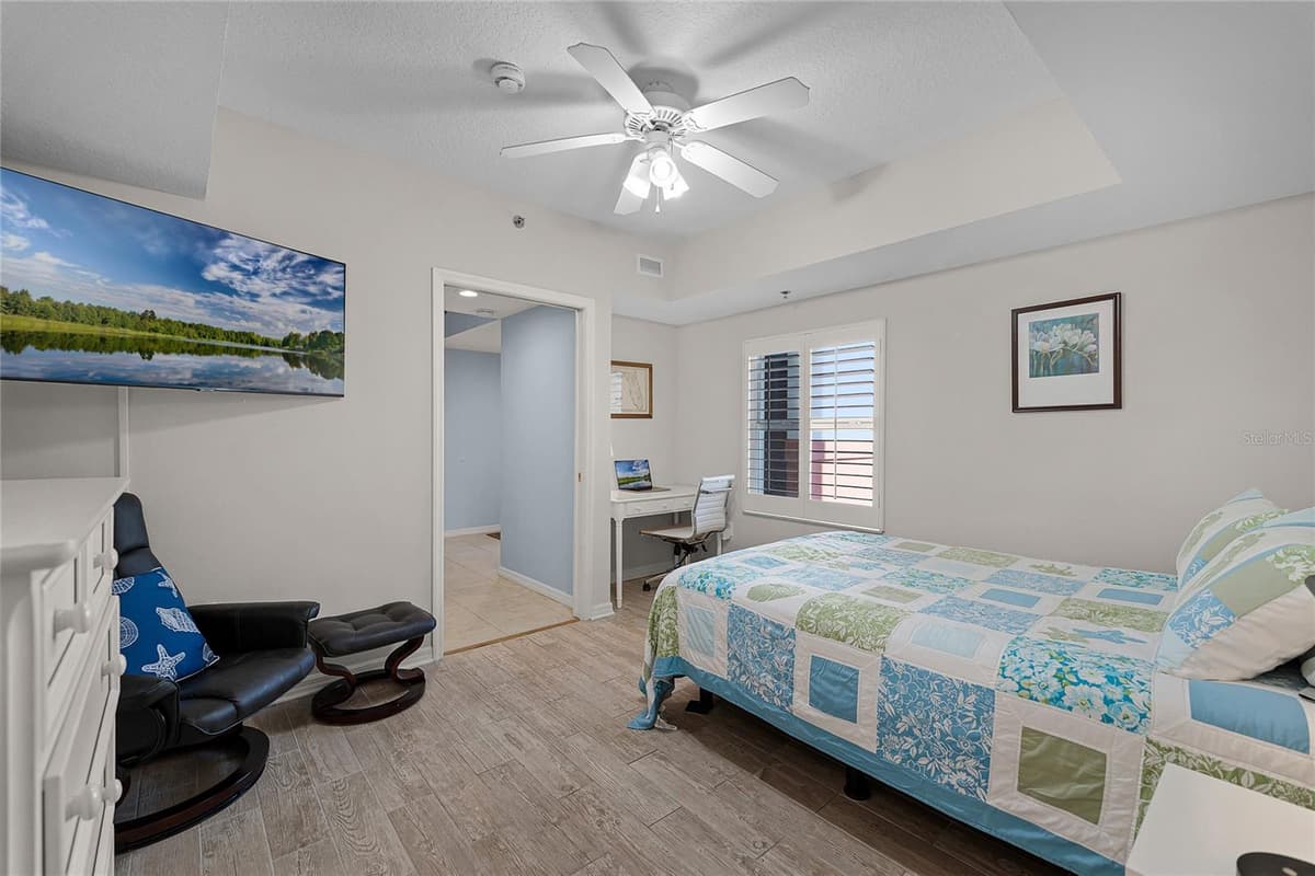 5300 ATLANTIC AVENUE — photo 37 of 61
