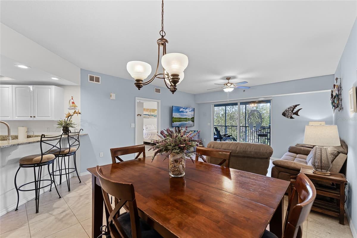 5300 ATLANTIC AVENUE — photo 18 of 61