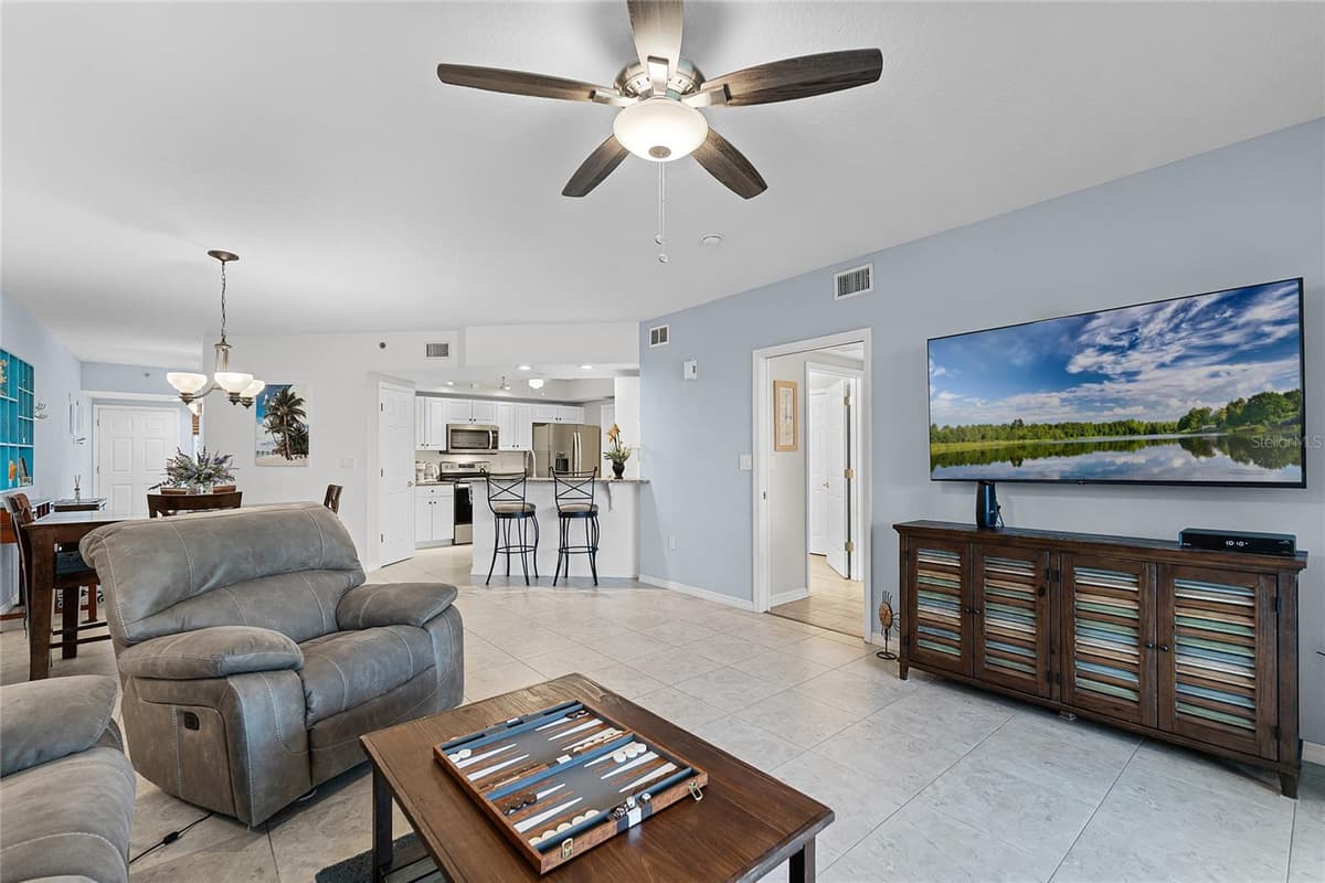 5300 ATLANTIC AVENUE — photo 19 of 61