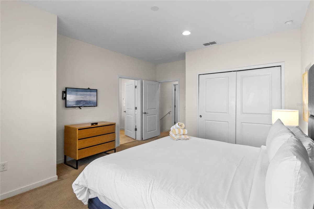 2618 ROADSTER LANE — photo 20 of 56