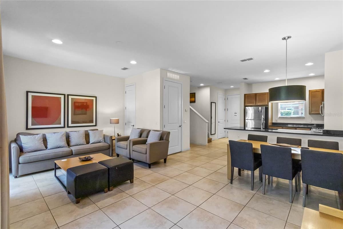 2618 ROADSTER LANE — photo 10 of 56