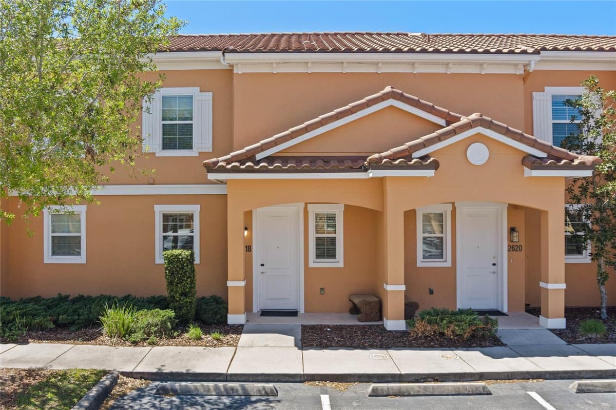 2618 ROADSTER LANE — photo 2 of 56