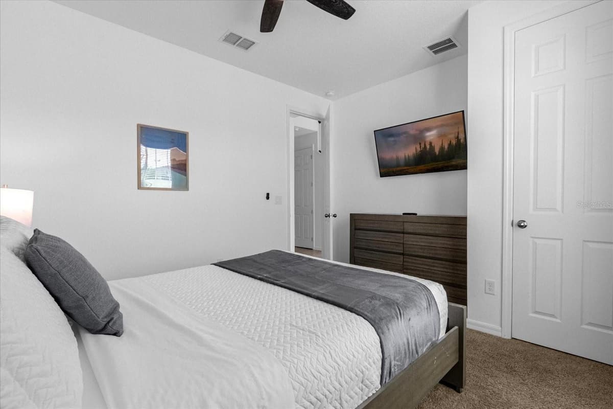1644 TROPICAL PALMS CIRCLE — photo 15 of 46
