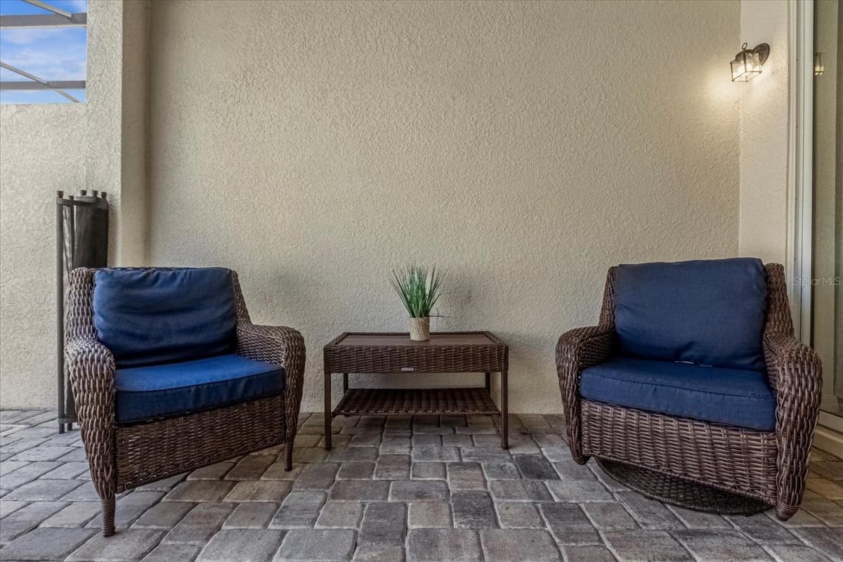 1644 TROPICAL PALMS CIRCLE — photo 35 of 46