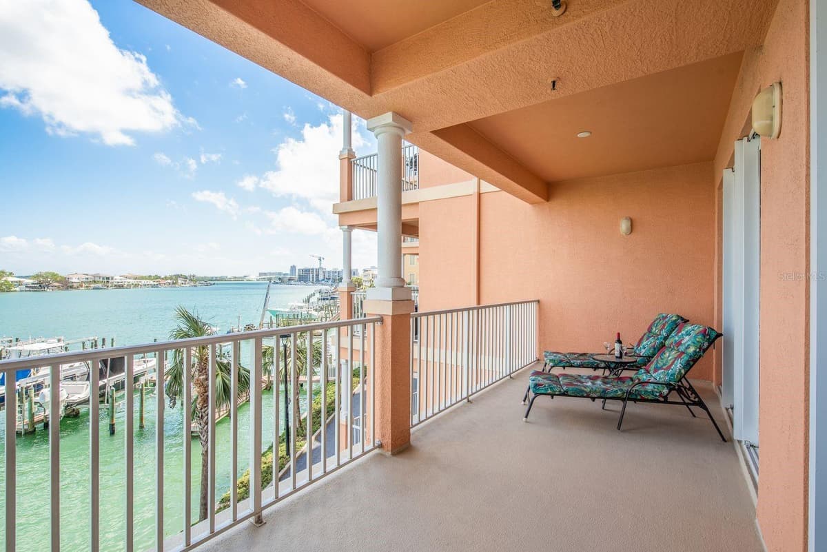 530 GULFVIEW BOULEVARD — photo 13 of 33