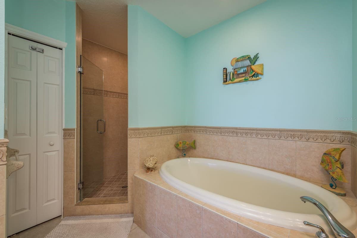 530 GULFVIEW BOULEVARD — photo 17 of 33