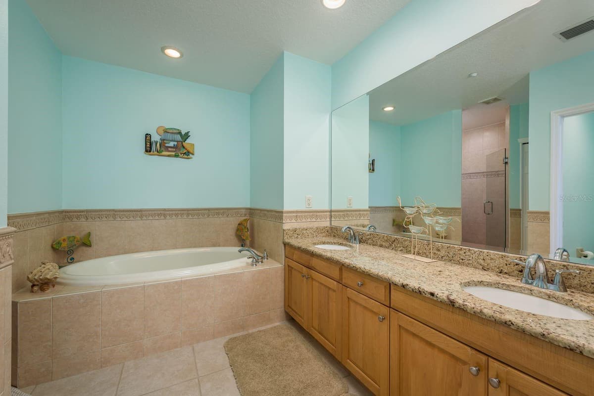 530 GULFVIEW BOULEVARD — photo 16 of 33
