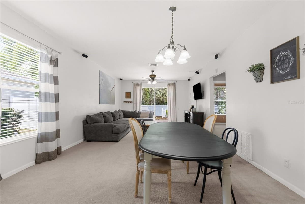 14581 WAKE ROBIN DRIVE — photo 8 of 46