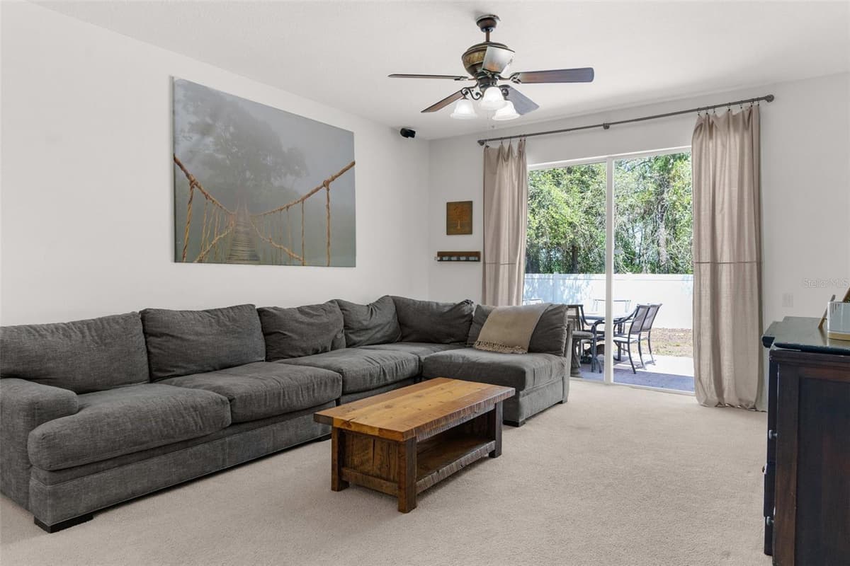14581 WAKE ROBIN DRIVE — photo 9 of 46
