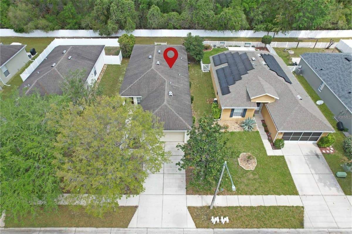 14581 WAKE ROBIN DRIVE — photo 31 of 46