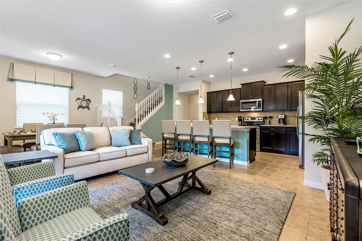 8887 GENEVE COURT — photo 6 of 33