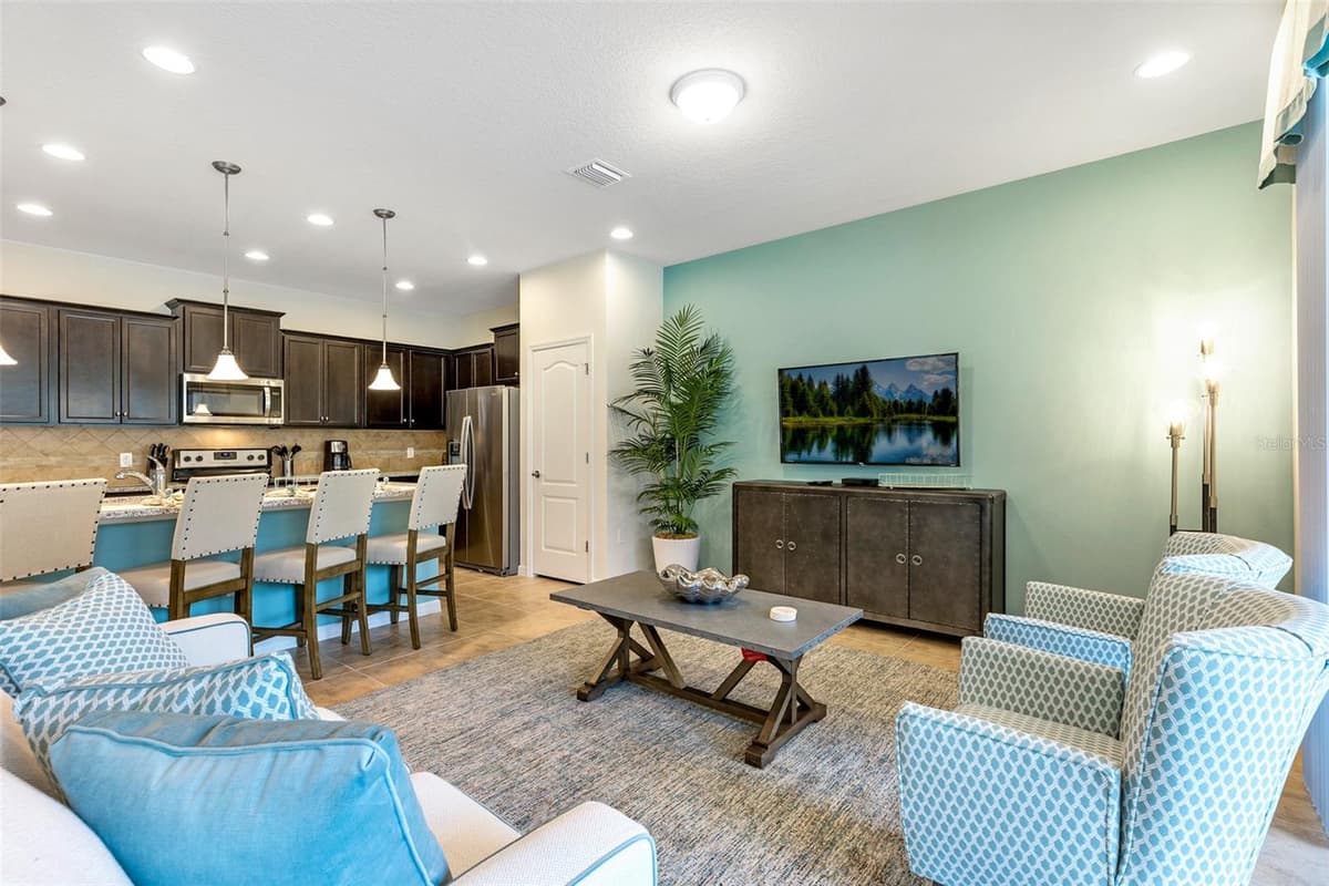 8887 GENEVE COURT — photo 5 of 33
