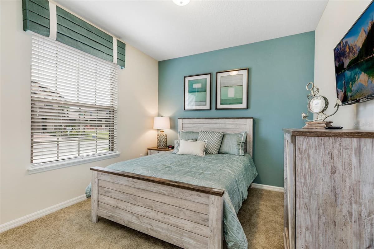 8887 GENEVE COURT — photo 16 of 33
