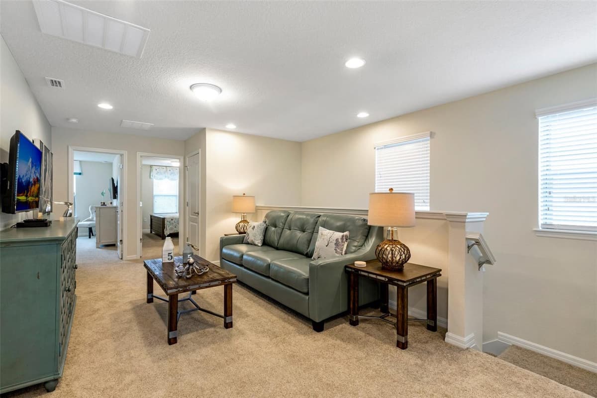 8887 GENEVE COURT — photo 14 of 33