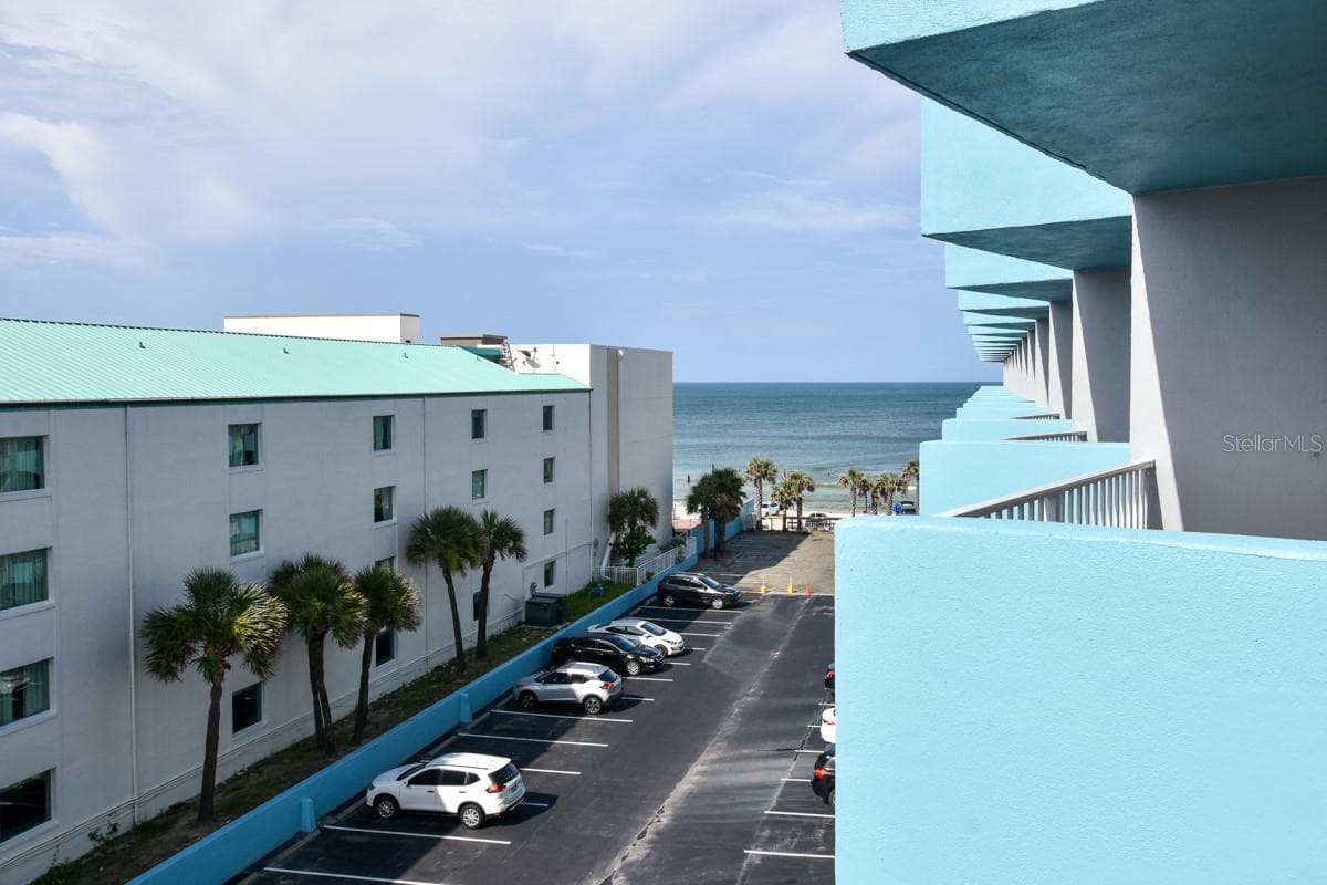 313 S. ATLANTIC AVE — photo 14 of 16