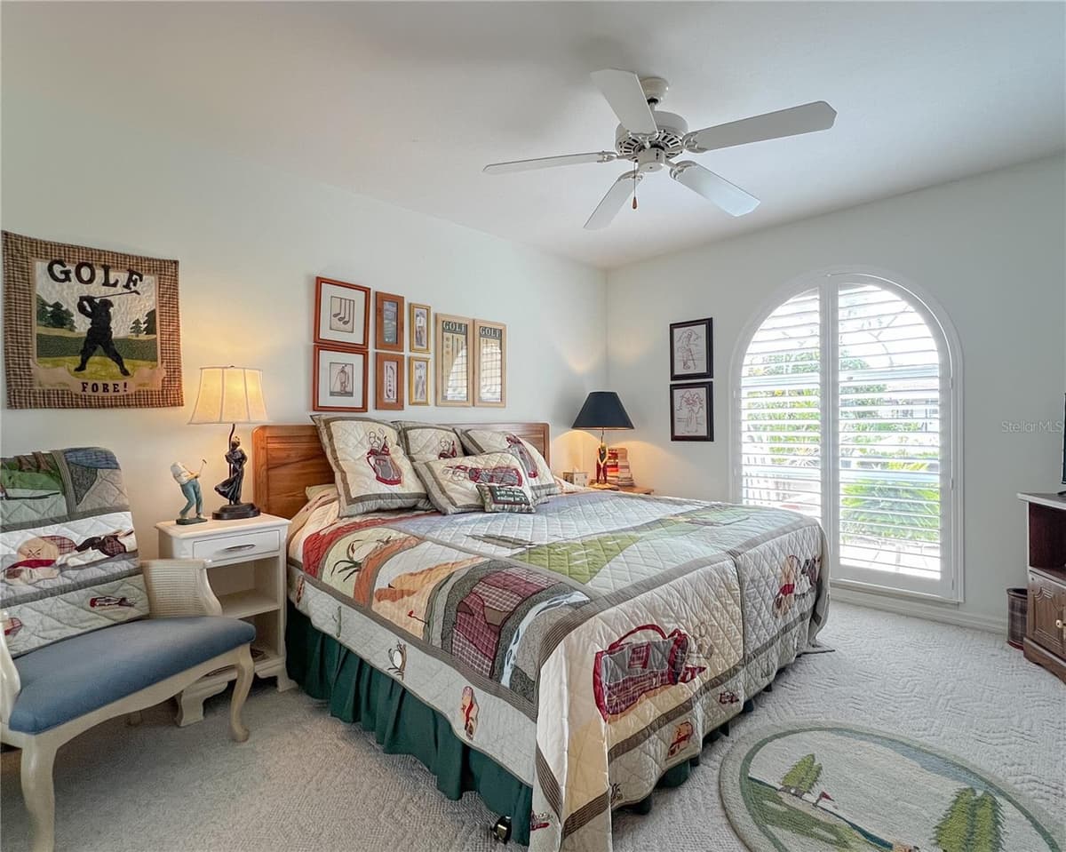 3805 CATALINA DRIVE — photo 27 of 44